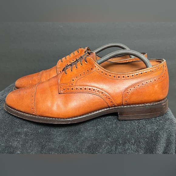 Allen Edmonds Other - Allen Edmonds Sanford Tan Leather Cap Toe Medallion Men's Dress Shoes 9.5 D